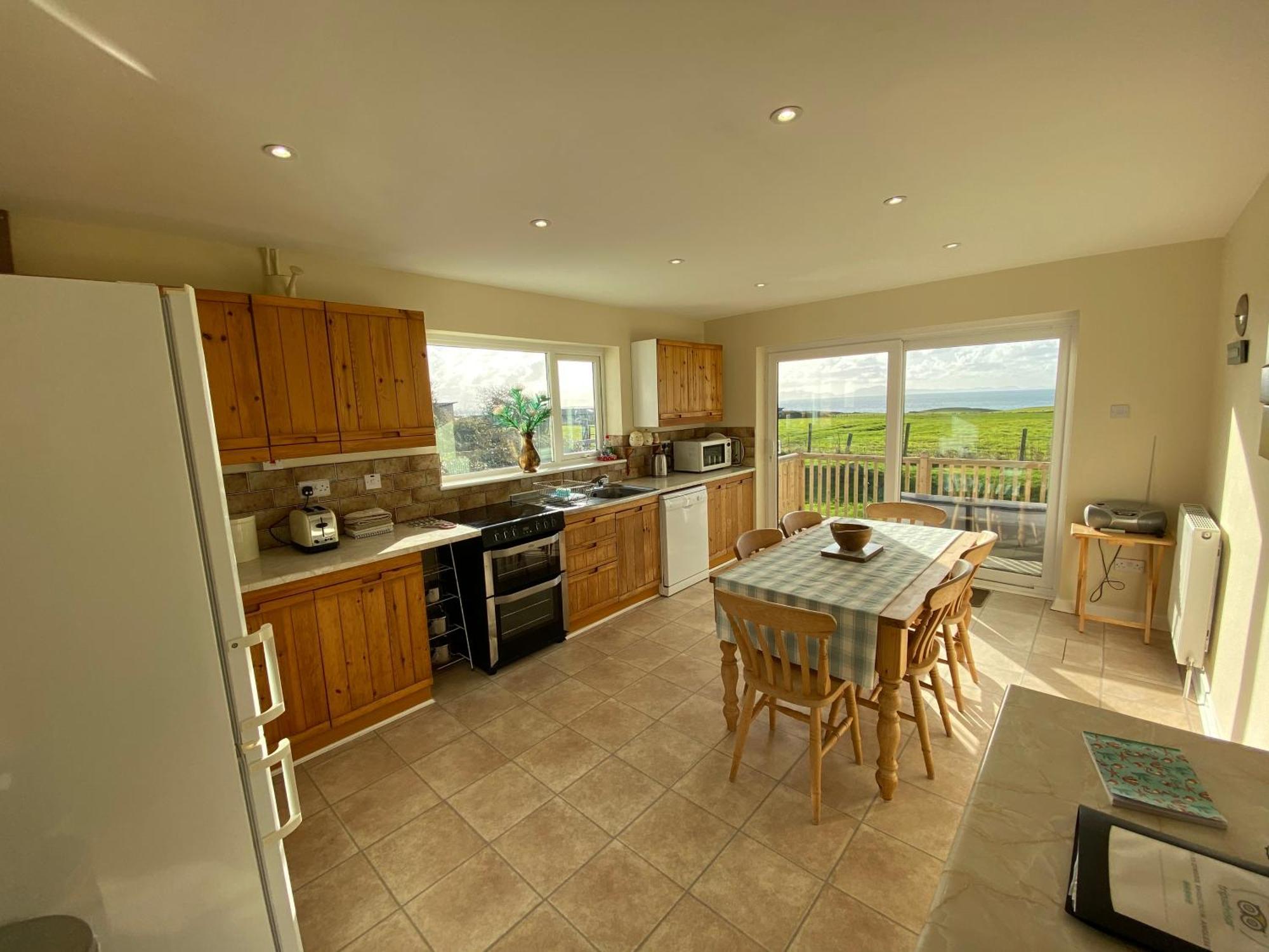 Holiday home Amazing Sea Views, Short Walk To The *